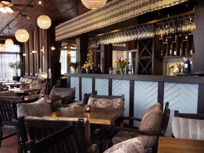 Hotel Wesset Parnawa
